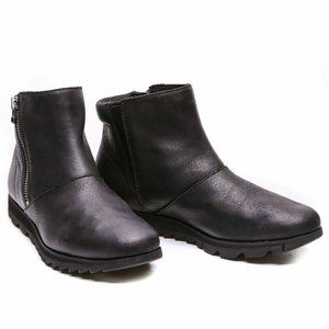Sorel Harlow Women Black Flat Ankle Boots size 9.5